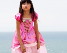 H&M България ще облече и малките принцеси!