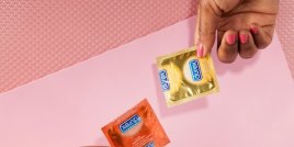 Ето какво всъщност мислят хората за жените, които купуват презервативи