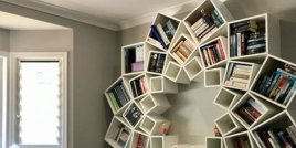 Зарадвайте очите си с тази уникална библиотека, направена от семейство за техните деца 