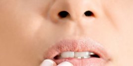  3 лесни домашни скраба за перфектно меки устни