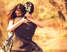 11 ползи за физическото и емоционалното здраве от прегръдката 