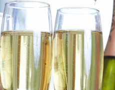 Учени: Махмурлукът от шампанско е най-лошият