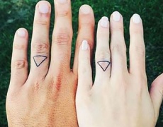 Татуировка вместо годежен пръстен