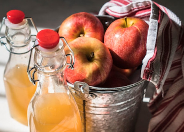 5 причини да използвате ябълков оцет, за да почиствате лицето си