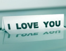 Думите "Обичам те"