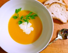 Морковена крем супа с джинджифил 
